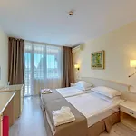 Detelina 3* Golden Sands