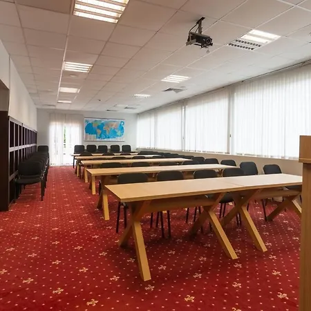 Detelina Отель
