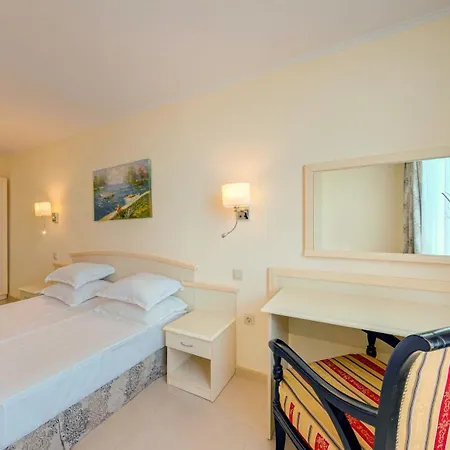 Otel Detelina Altın Kumlar