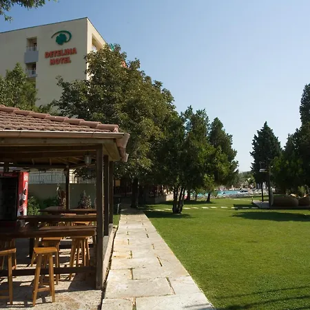 Detelina Altın Kumlar