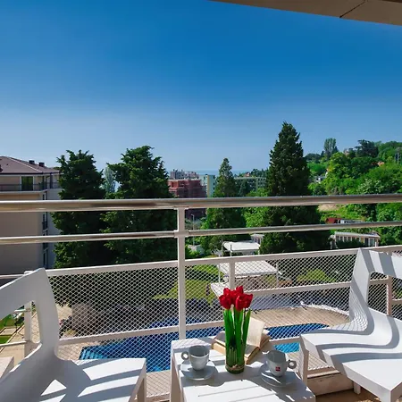 Detelina Otel Altın Kumlar